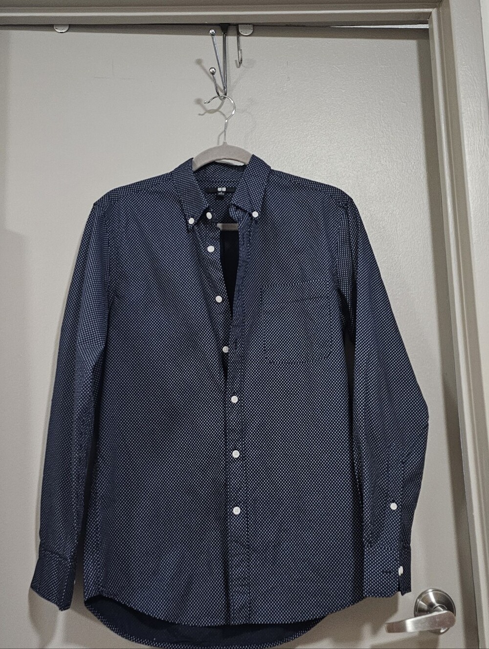 Uniqlo Men's Button-Up Shirt